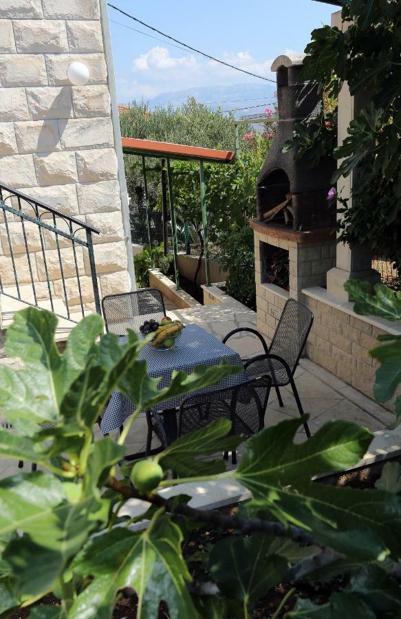 Apartments Off Supetar Exterior foto